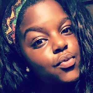 Meet your Posher, Daria